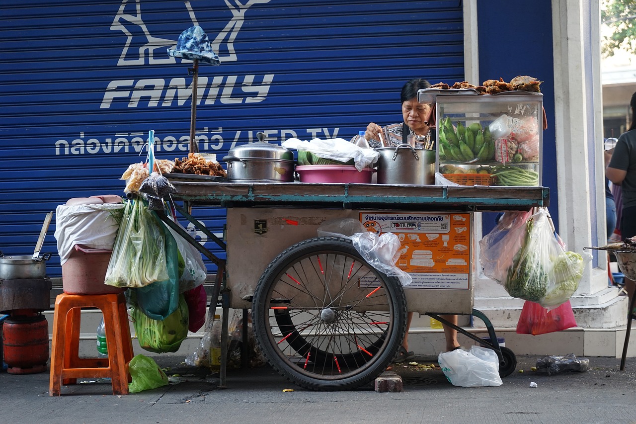 神奇摆摊小食品机械助力创业梦